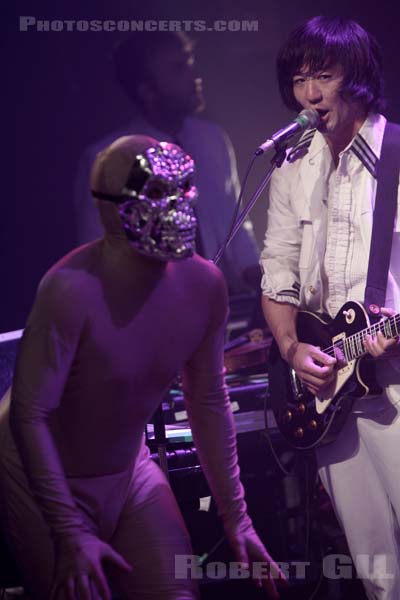 OF MONTREAL - 2010-10-07 - PARIS - La Cigale - 